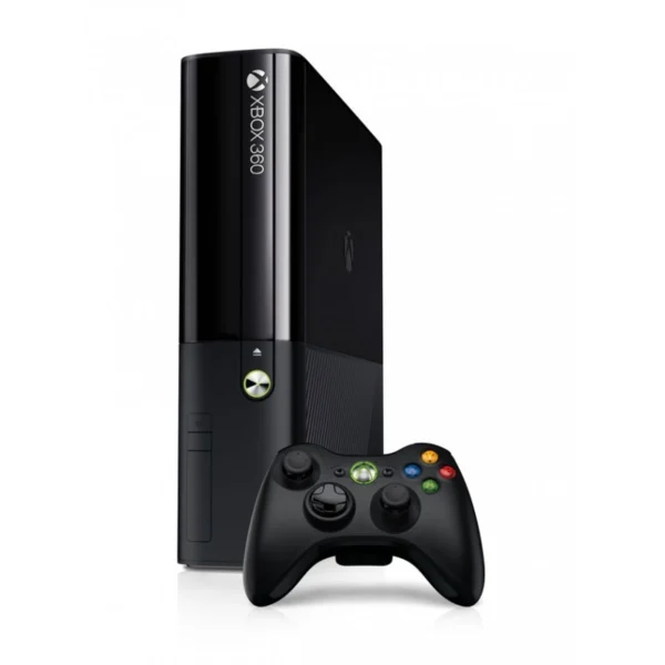 XBOX 360 E 4 GB + ajándék játék (használt)