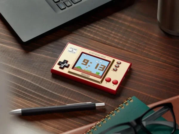 Nintendo Game and Watch: Super Mario Bros