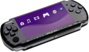 Sony PlayStation Portable (PSP) 1000 Fekete Piano Black – 4GB + Töltő + Ajándék játékok (használt)