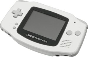 71E3gEImKqL._AC_UF1000,1000_QL80_ Nintendo Game Boy Advance – Fehér (Arctic White) kézi konzol (használt)